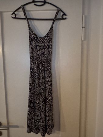 Kleid Grösse XS