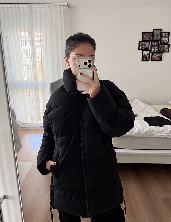 Vestes: SCHWARZE STEPPJACKE GRÖSSE S – D'occasion à Amriswil par deli20 1