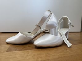 Brautschuhe