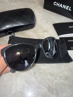 Lunettes de soleil Chanel authentiques - Élégantes!