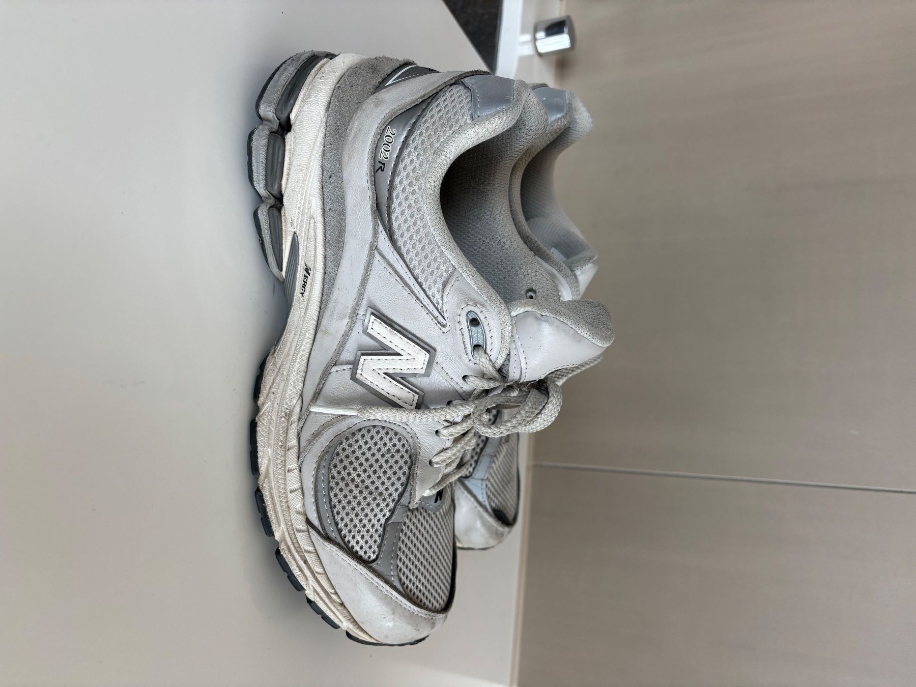 New Balance Scarpe da uomo: Basket New Balance t. 42 – Usato da Zürich venduto da mps_9cp7 8