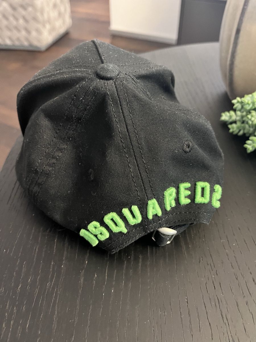 Dsquared2 Autres vêtements & accessoires: Dsquared2 cap schwarz  – Neuf (Voir description) à Hinwil par dire07 1