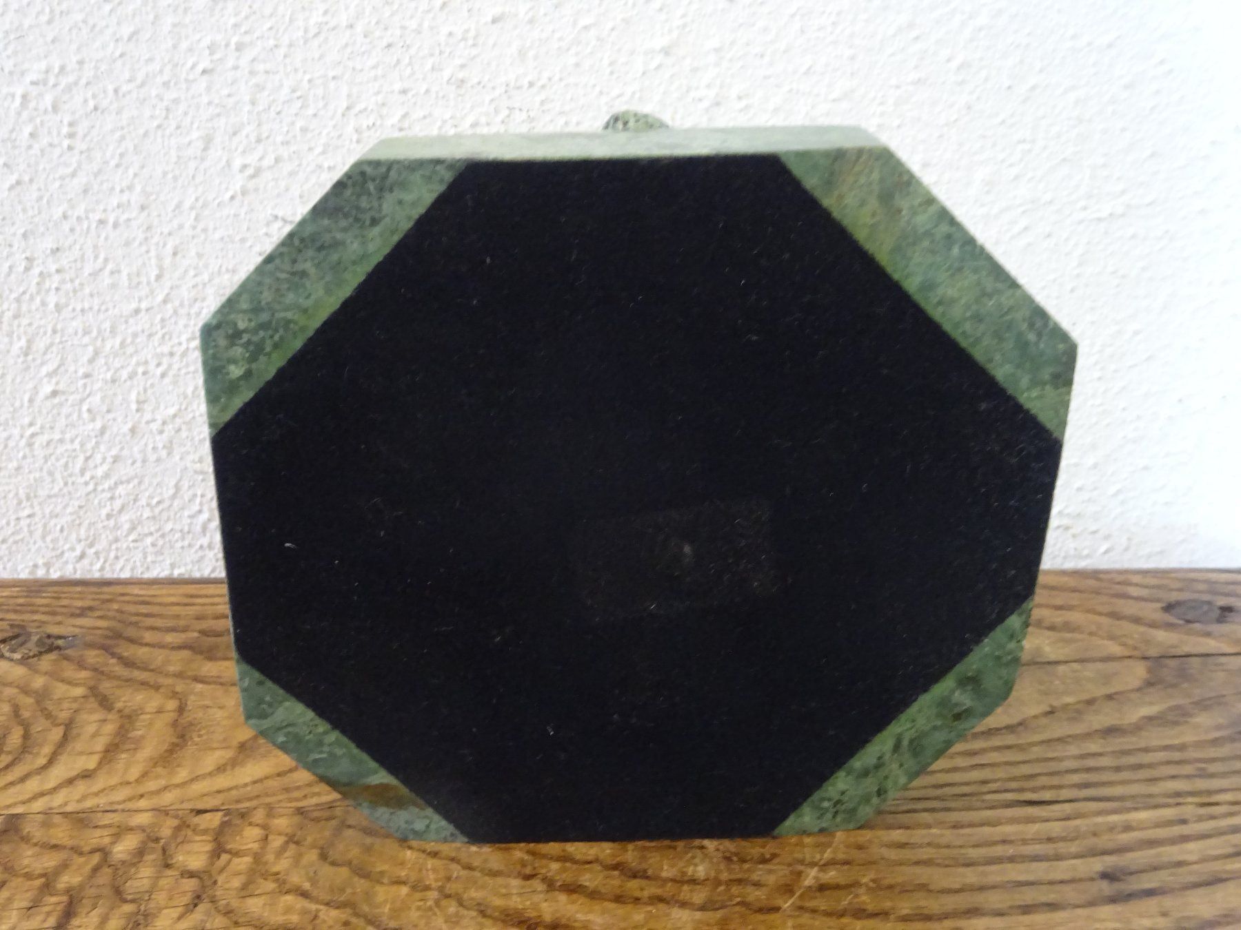Portacenere: Aschenbecher Skulptur / Schweizer Jade? – Usato da Esslingen venduto da eintagammeer 8