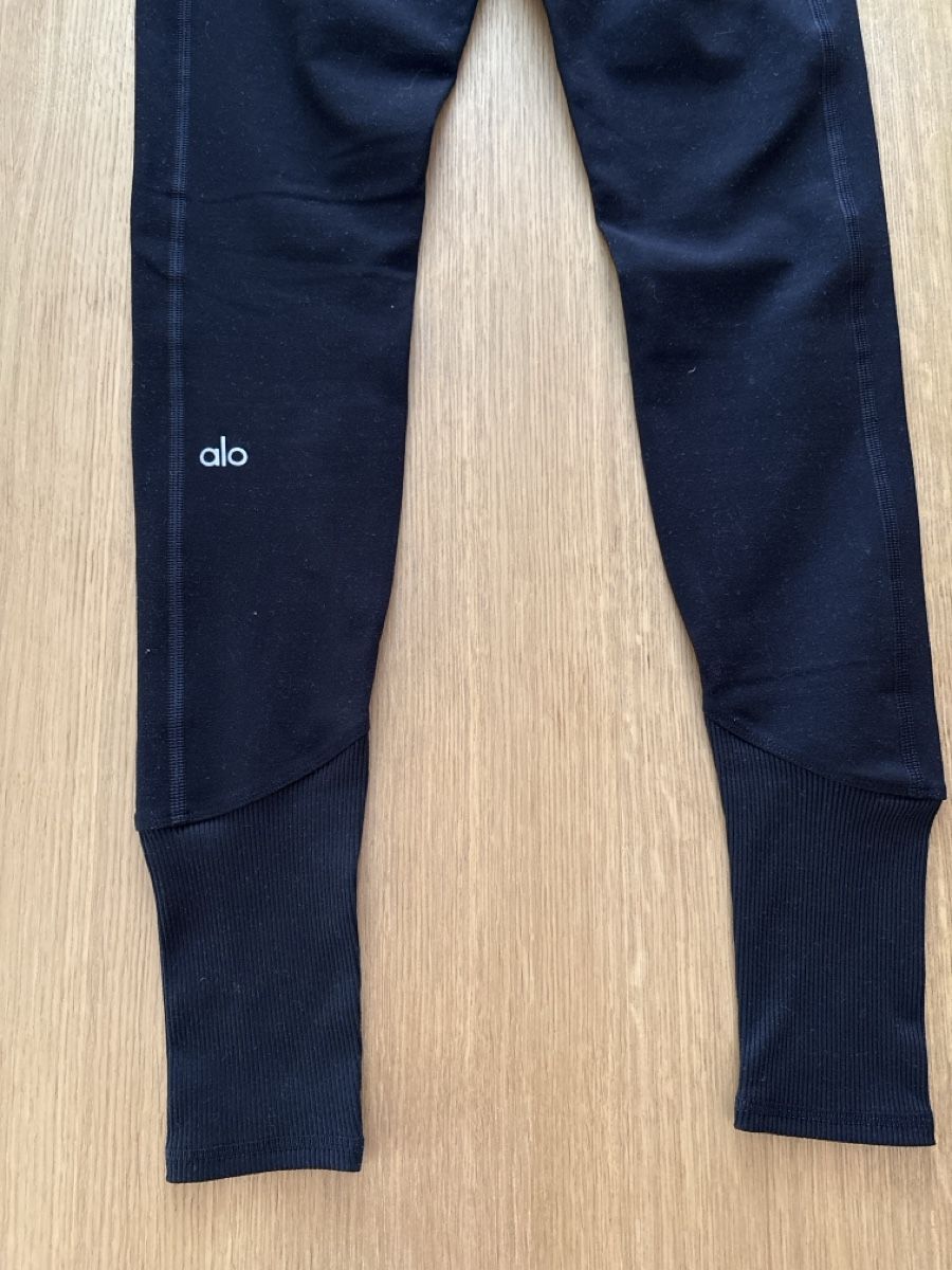 Alo Yoga Leggings: Alo Leggins – Usato da Cham venduto da sbr_7cmv 3