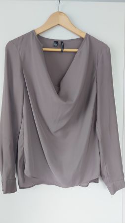 Elegante Bluse Mango mit Wasserfallkragen Gr. S  grau-braun