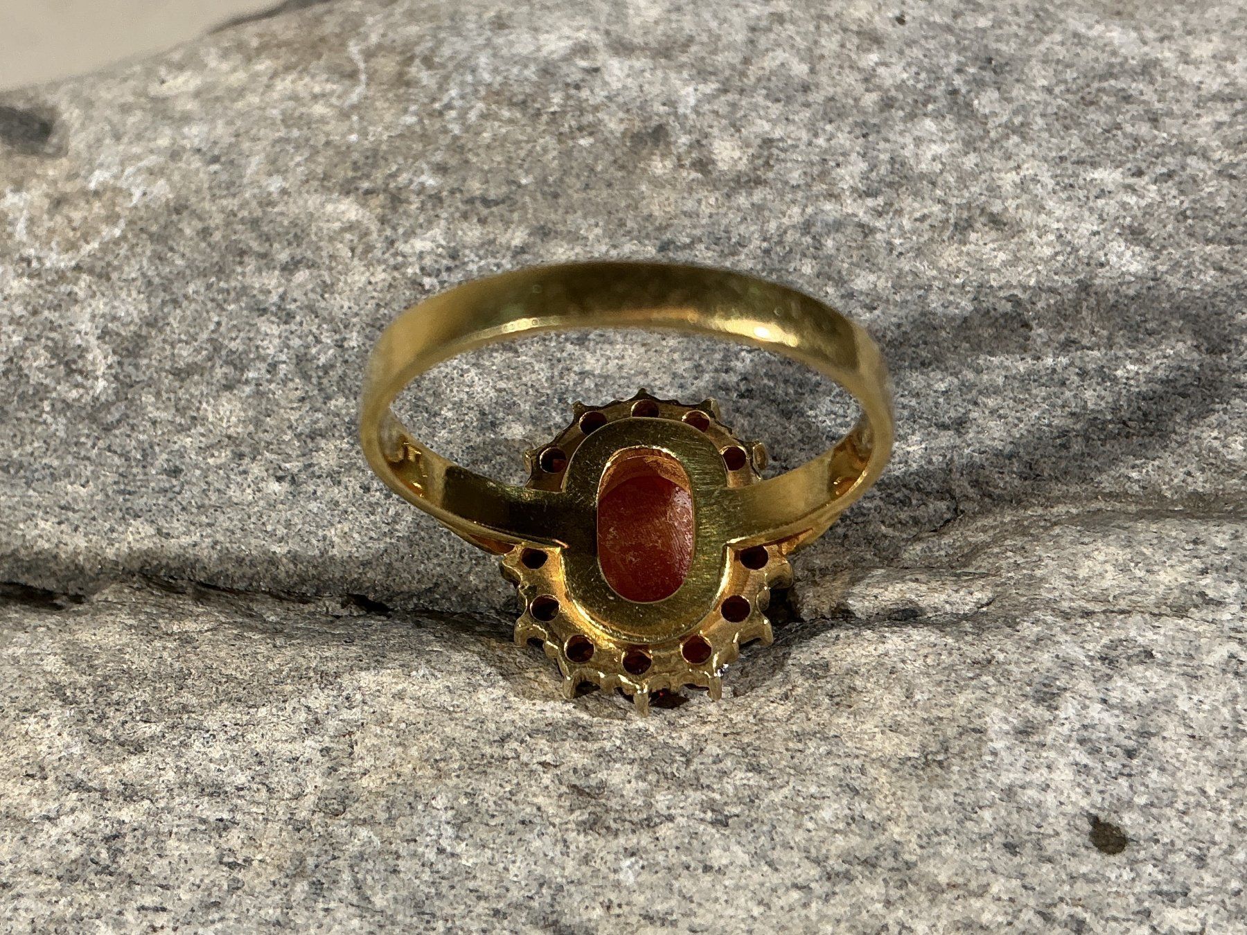 Anelli: BÖHMISCHER GRANATSCHMUCK Ring Cameé Gr. 56 – Nuovo (secondo la descrizione) da Richterswil venduto da Restwert_Richterswil 8
