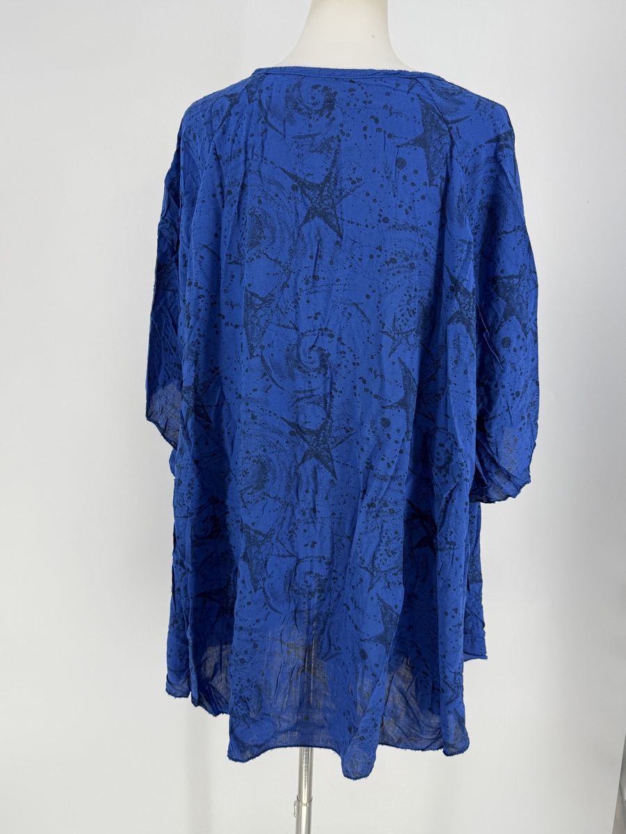 Camicette: Bluse/ Shirt mit Sternenmuster Gr. 52/54 – Usato da Auenstein venduto da moin. 1