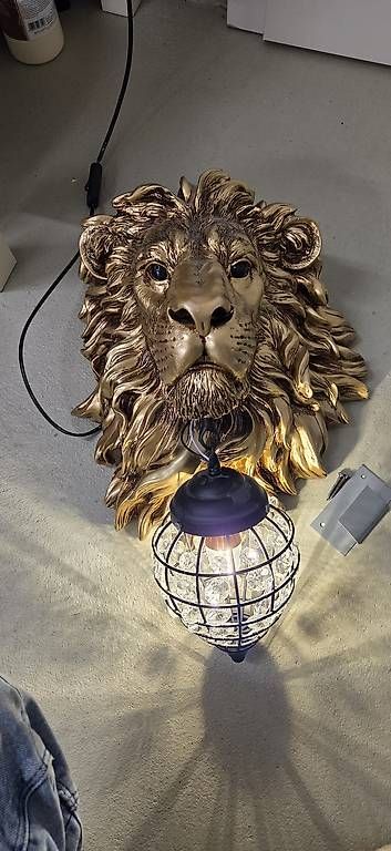 Lampade: Löwenkopf-Wandlampe – Usato da Egliswil venduto da fab_tb28