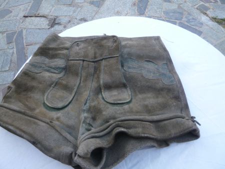 Hirschlederhosen Hosen Lederhose  Lederhösl Alpenkitz Shorts