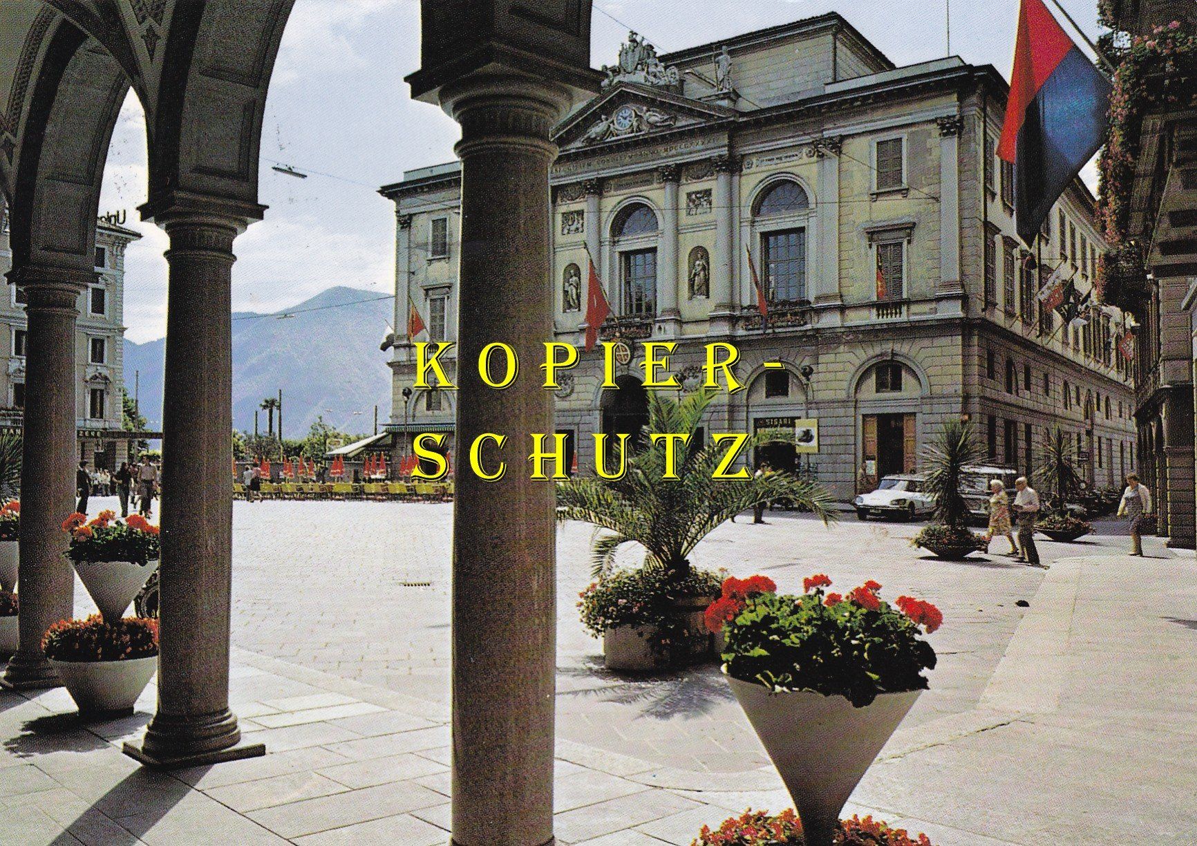 Cartoline postali: Lugano - Piazza Riforma e Palazzo Municipale /ay – Usato da Hombrechtikon venduto da Rudolf07