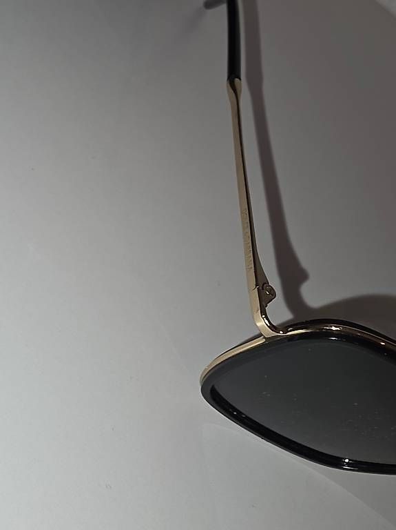 Lunettes & Verres: Lunettes de soleil Dolce & Gabana – D'occasion à Pully par fer_8lm6 2