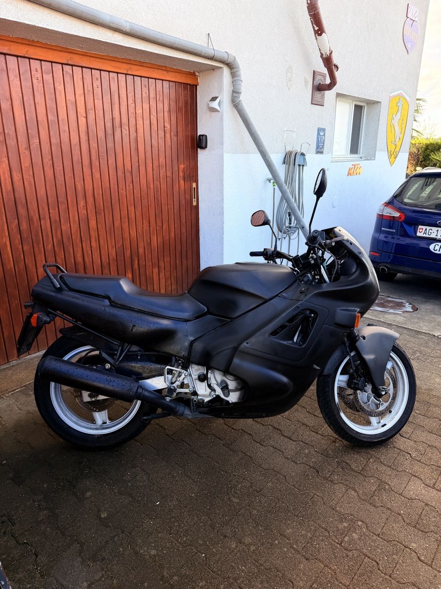 Honda Strasse: Honda CBR 600F – Gebraucht aus Hallwil von CaptiveOriginal 3