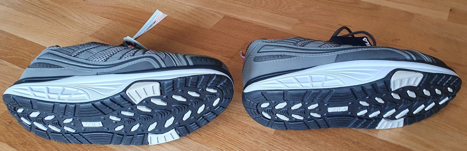 Fila Scarpe da donna: Chaussures Fila - Taille 41 - Neuves – Nuovo e nell'imballaggio originale da Court venduto da Jovi2 6