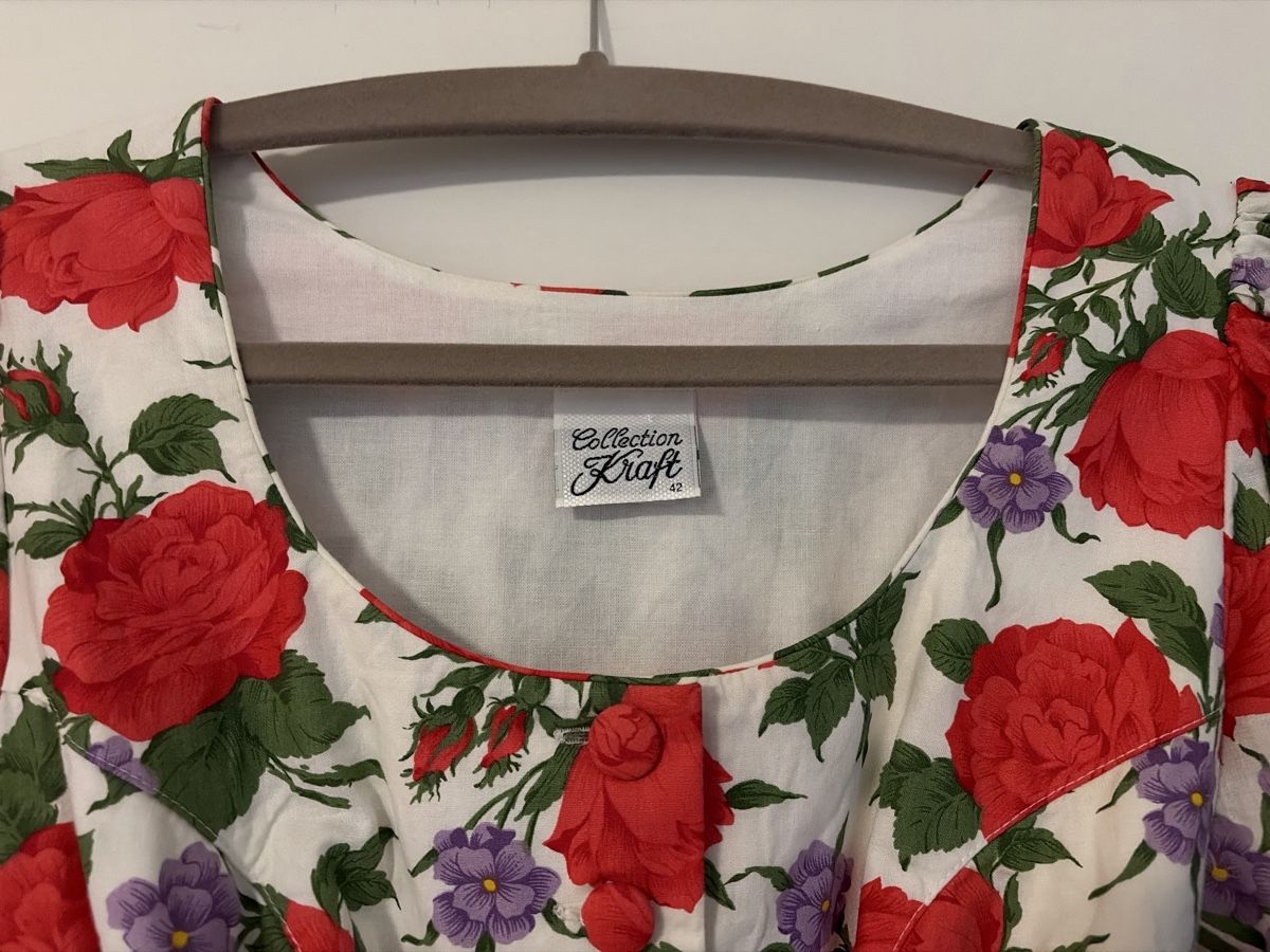 Robes: Trachtenkleid Dirndl Grösse M – Neuf (Voir description) à Basel par vitaminka 2