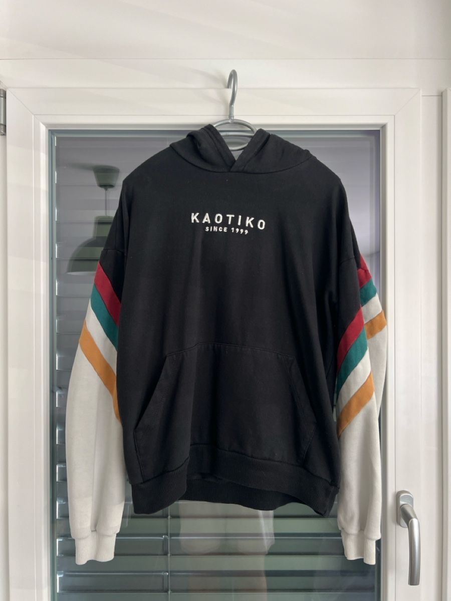 Kaotiko Pulls & Sweat-shirts: Kapuzenpullover KAOTIKO schwarz, Grösse XS – Neuf (Voir description) à Rebstein par larajoylaangenegger