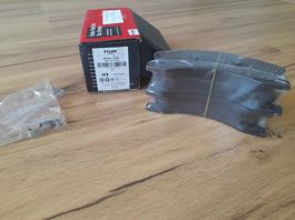 neue Bremsbeläge vorne Jeep Grand Cherokee WJ