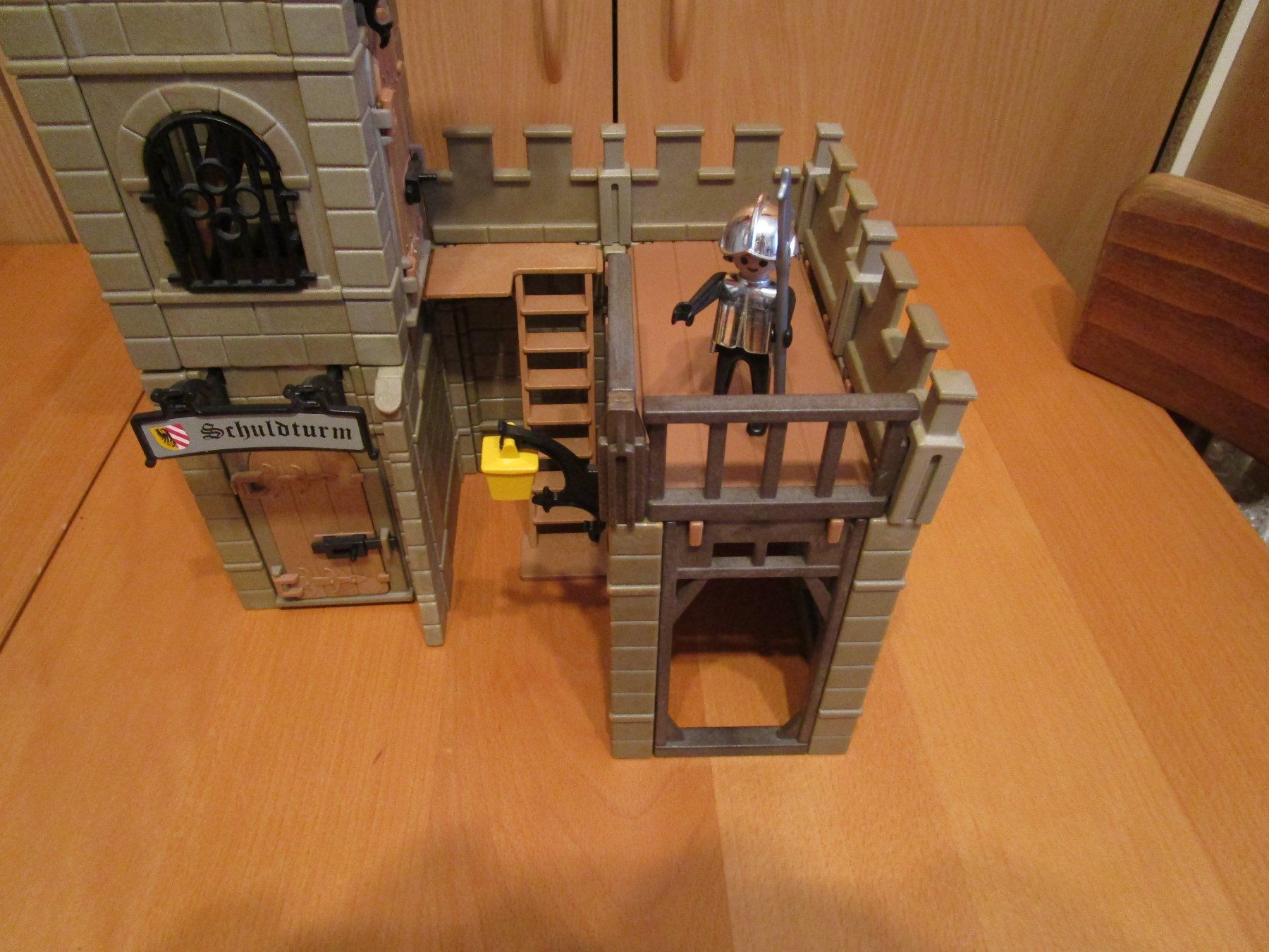Playmobil Giocattoli: Playmobil - SchuldTurm  vintage – Usato da Wetzikon ZH venduto da Storchadebar 1