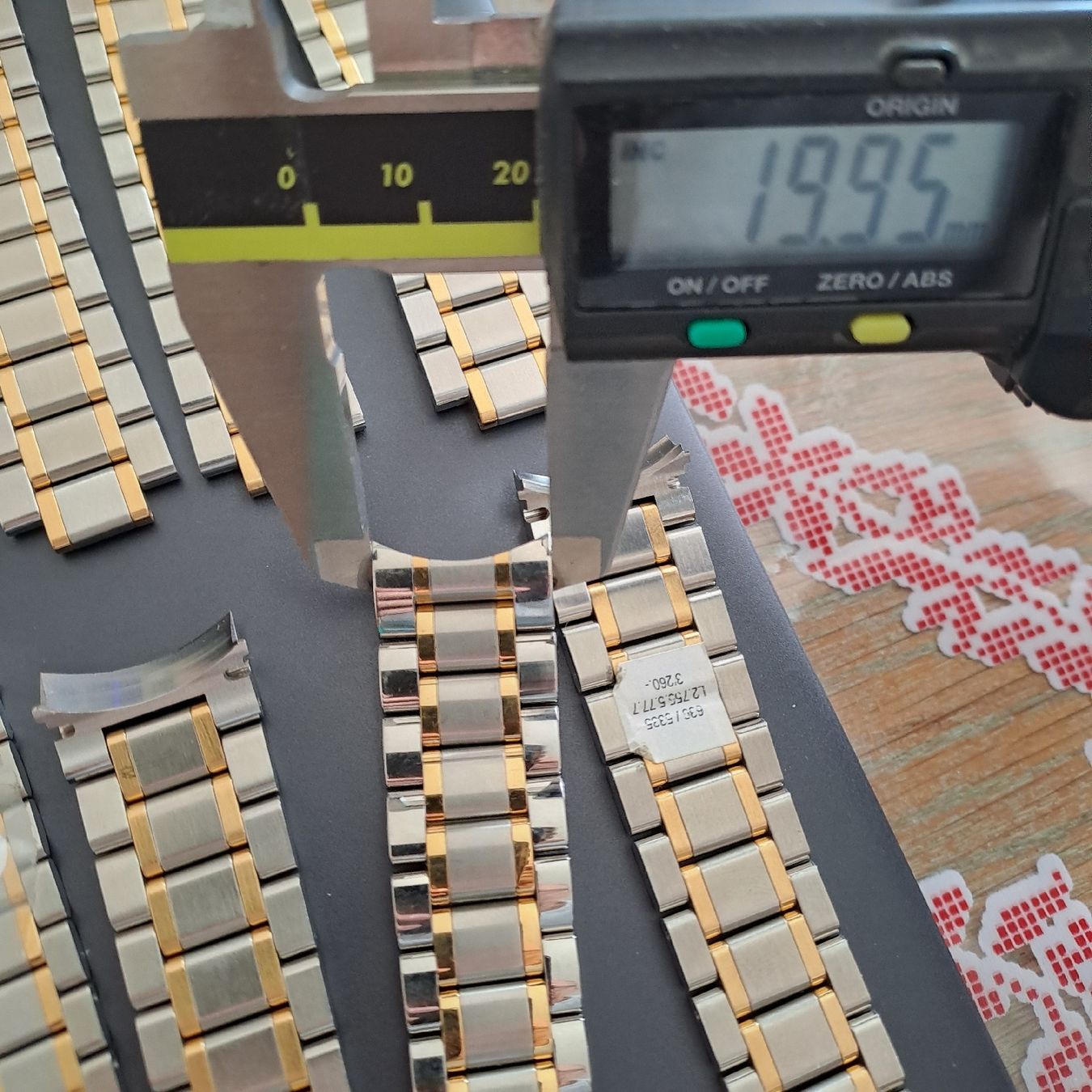 Armbänder & -reifen: Longines Master Uhren Armbänder Lot – Neu (gemäss Beschreibung) aus Neuhausen am Rheinfall von Waly... 5