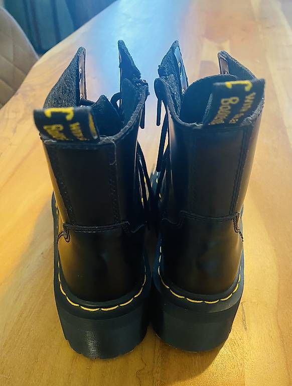 Chaussures hommes: Dr. Martens Neu – D'occasion à Thörishaus par Liliana016 1