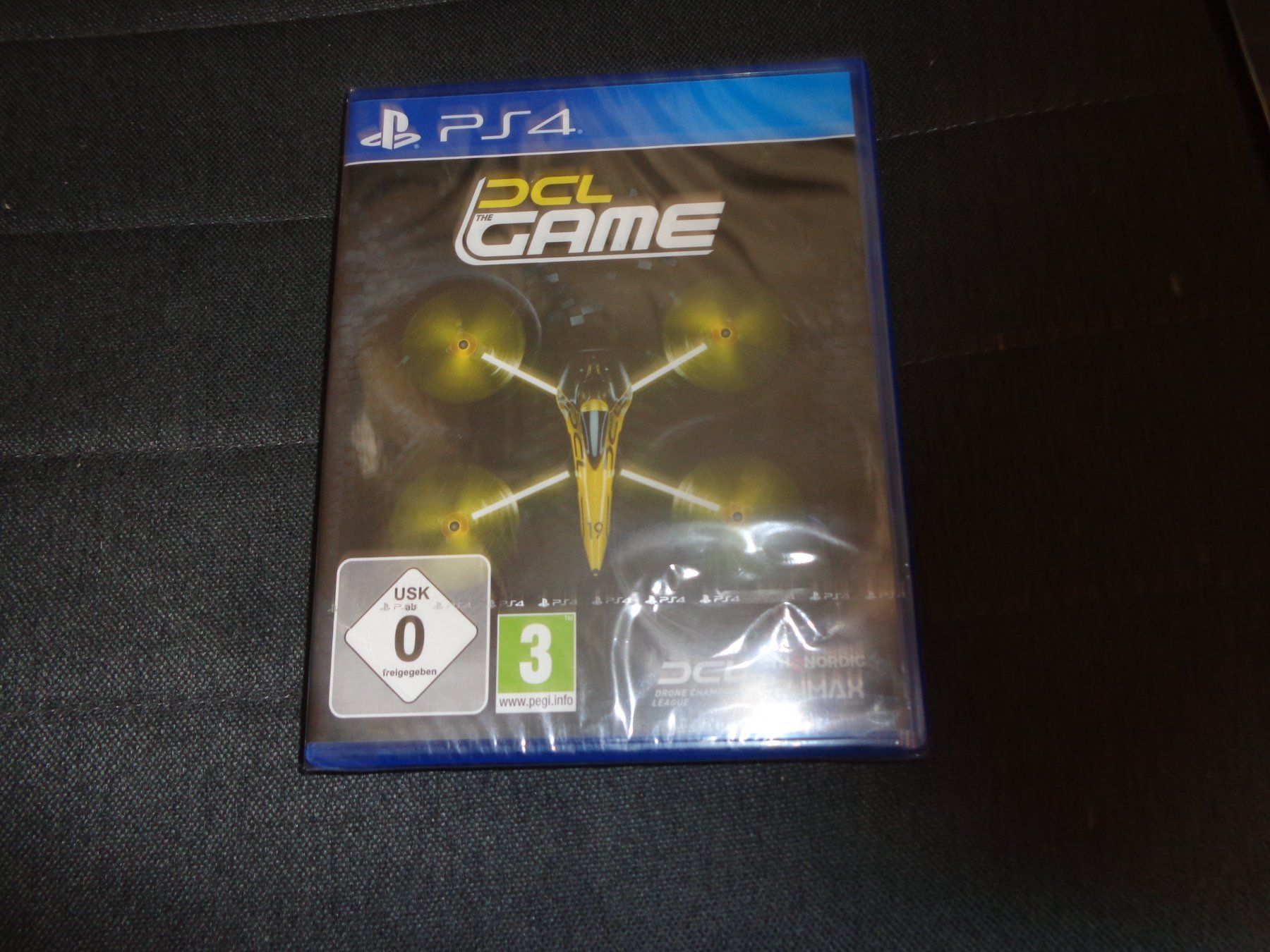 Giochi: DCL - The Game PS4 NEUWARE – Nuovo e nell'imballaggio originale da Olten venduto da Disc-Ausverkauf