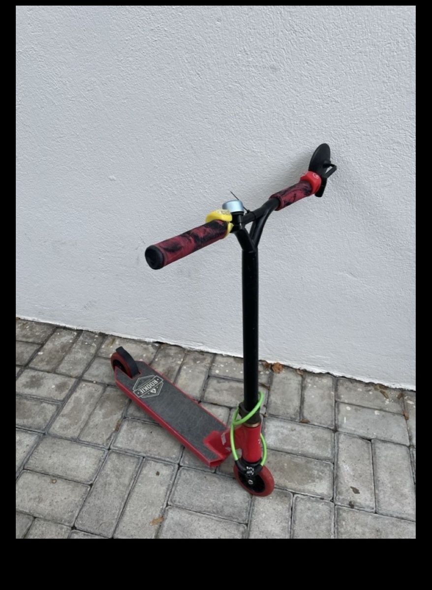 Kickboard: Rookie Pro Scooter Est. 2018  – Usato da Rüfenacht BE venduto da Users 2