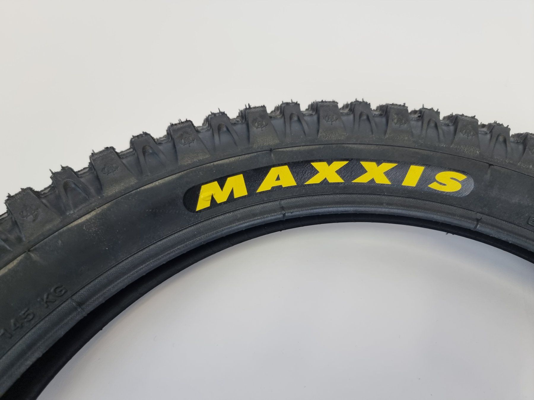 Maxxis Pezzi di ricambio: Maxxis MTB-Reifen 20x2.50 – Usato da Urtenen-Schönbühl venduto da Restwert_Schoenbuehl 4