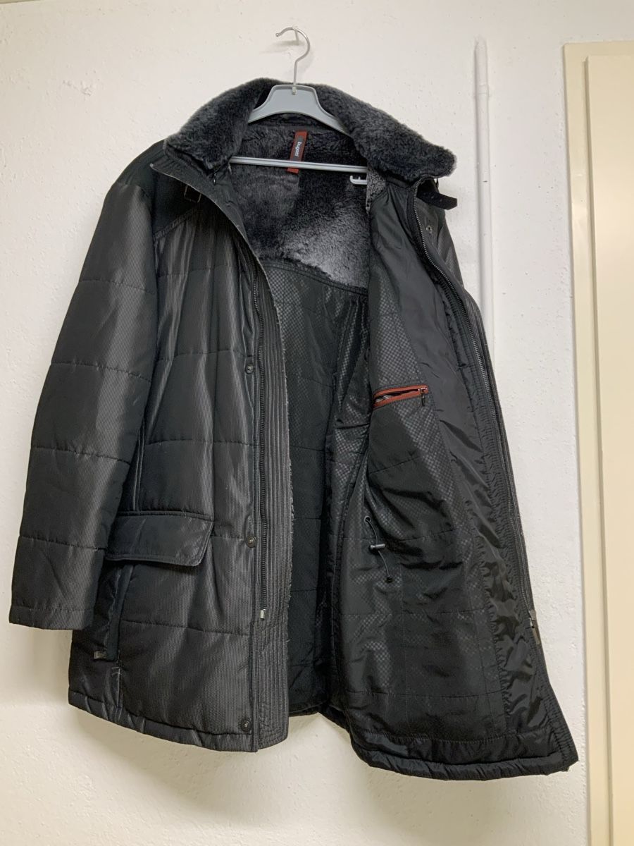 Bugatti Cappotti: Herren Winterjacke Bugatti  Gr.52 gebraucht Dunkelbraun – Usato da Wallisellen venduto da AS.TZ. 6