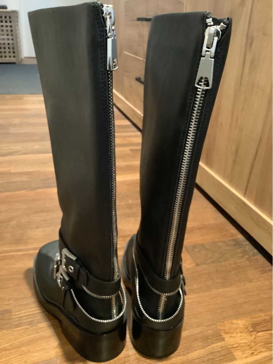Scarpe da donna: New biker style boots H and M size 37 – Nuovo (secondo la descrizione) da Uerikon venduto da kpr_t5k2 1