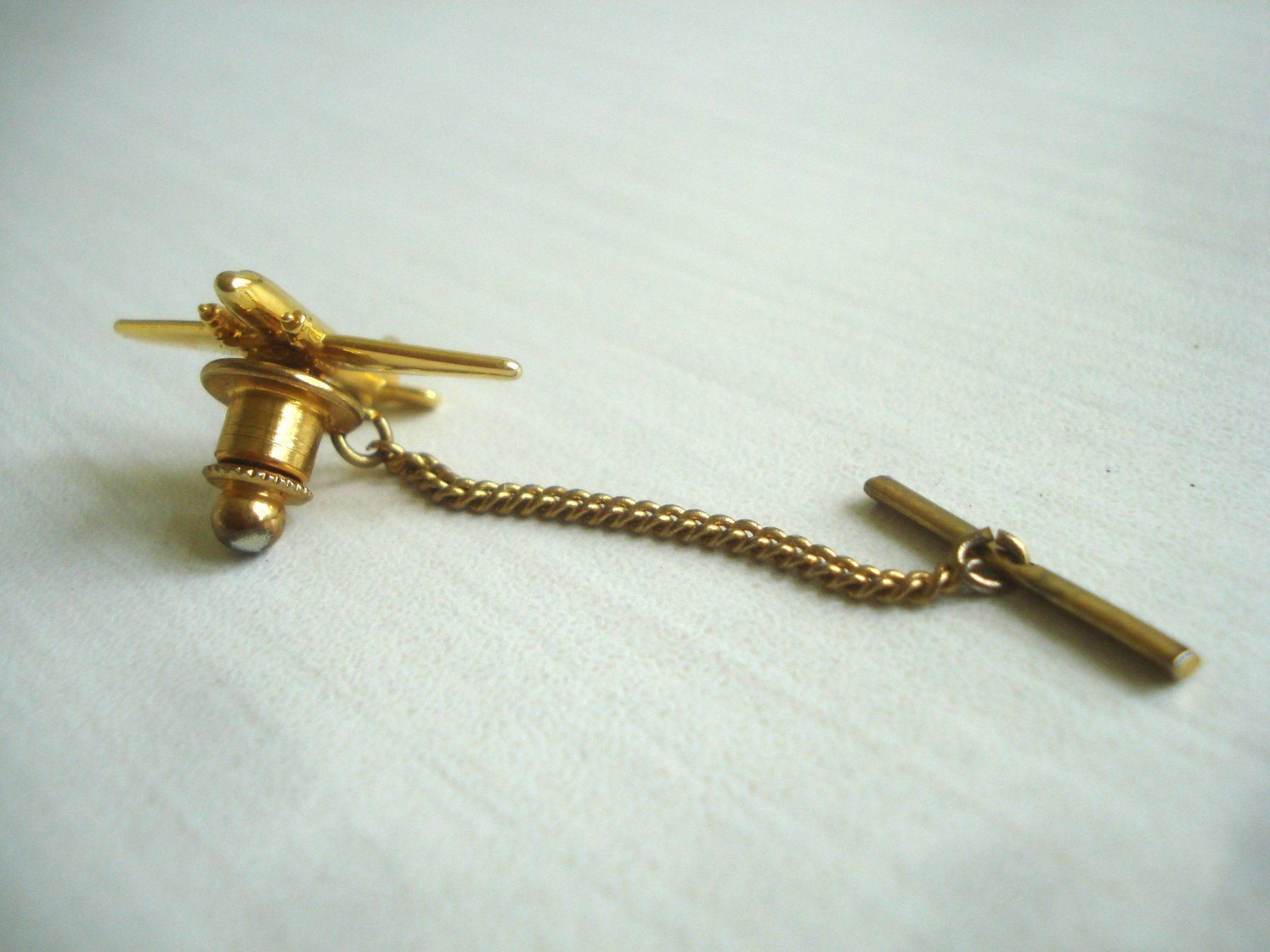 Swiss Plaketten & Abzeichen: Douglas DC 3 Pin Anstecker vergoldet – Gebraucht aus Urdorf von Tinplate01 3
