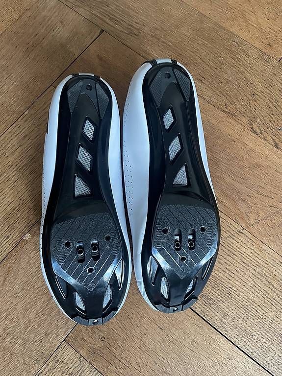 Scarpe da uomo: Rennvelo/Gravelschuh – Nuovo (secondo la descrizione) da Basel venduto da helger 1
