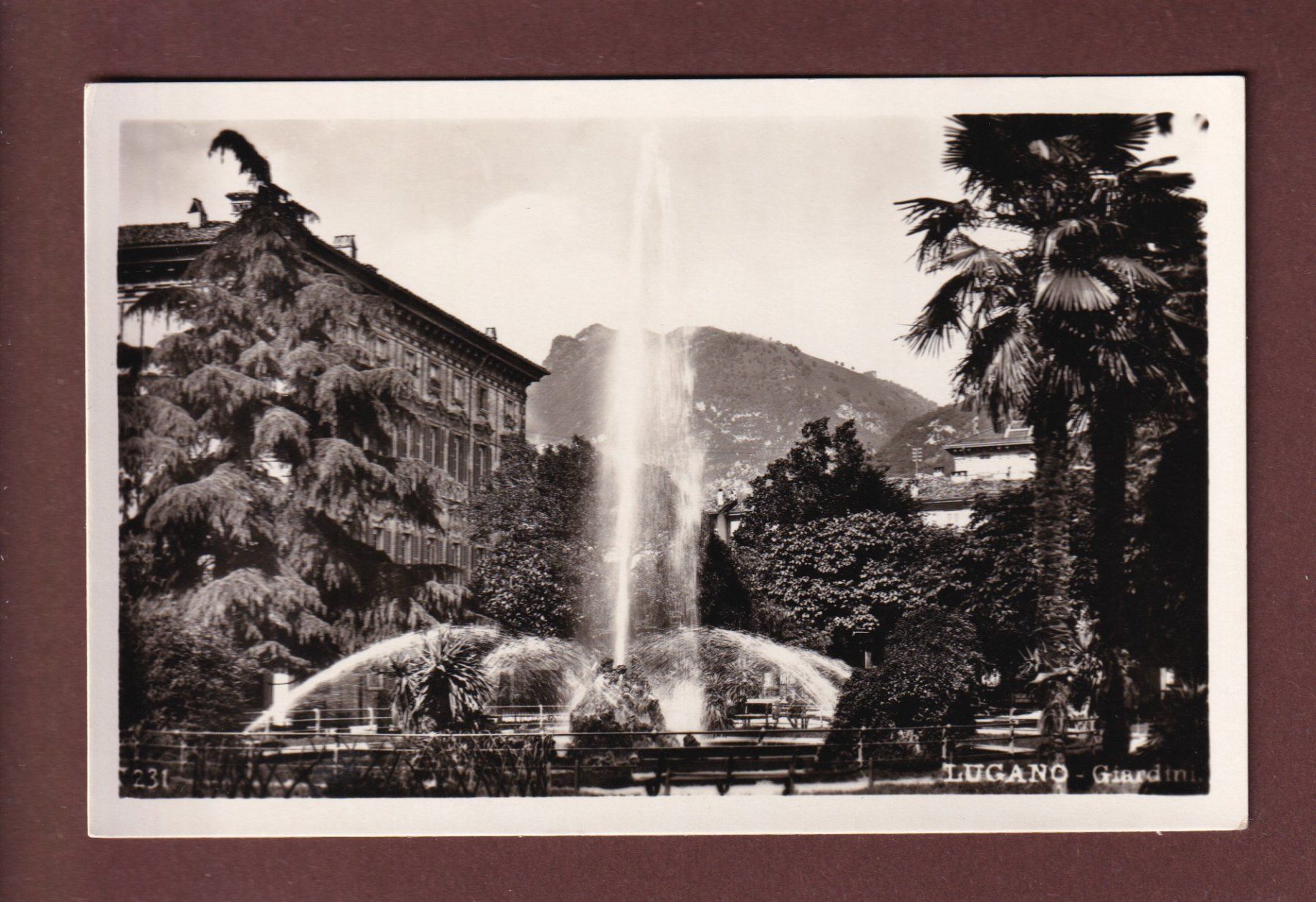 Ansichtskarten: LUGANO - Giardini – Gebraucht aus Pully von nicecards