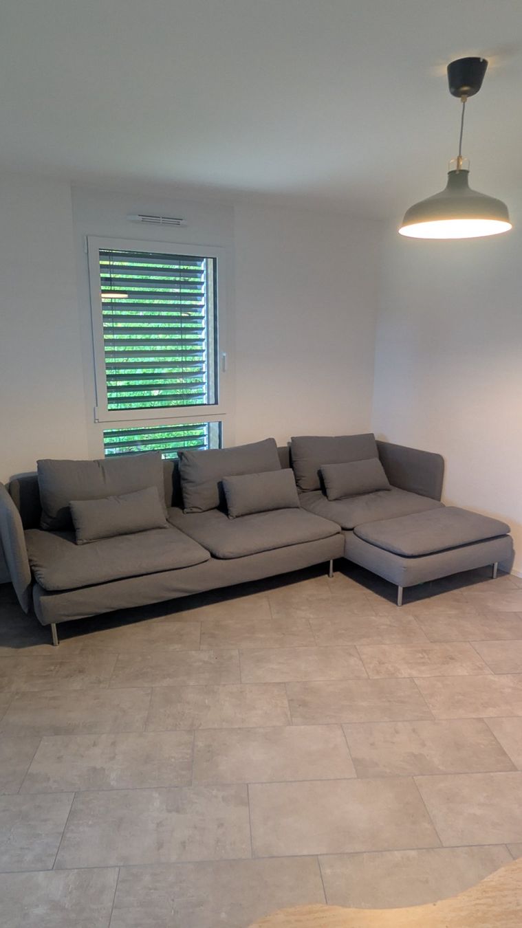 Ikea Divani: Canapé 4 places avec méridienne – Usato da Couvet venduto da aless_inter_5