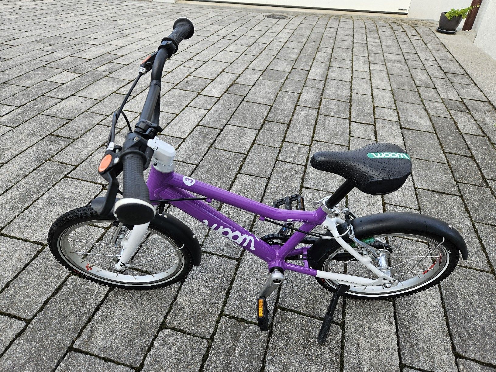 Woom Velos: Woom 3 Lila Kindervelo – Gebraucht aus Frenkendorf von  4