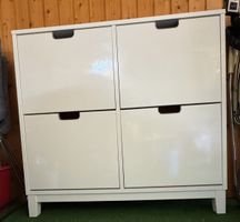 Schuhschrank weiss mit vier Fächern 
