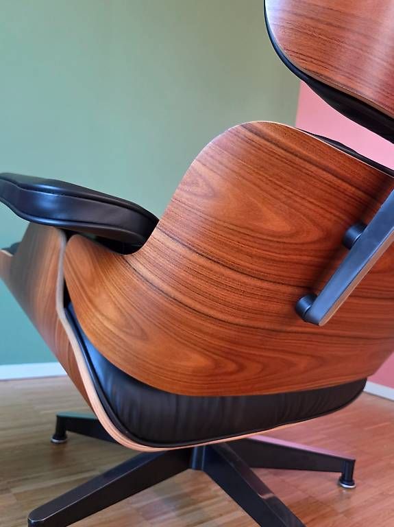 Herman Miller Poltrone: Eames / Vitra / Lounge Chair – Usato da Zürich venduto da Lukasz