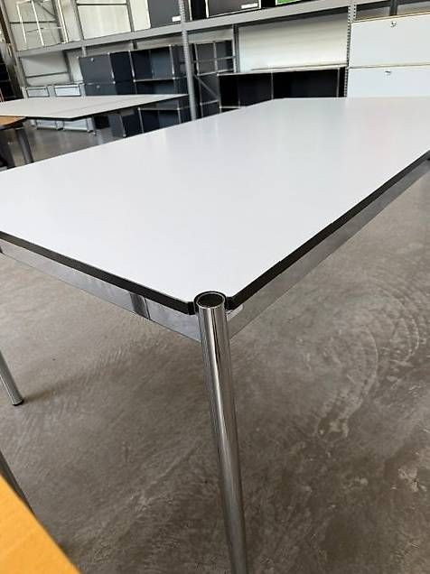 USM Tavoli: USM Haller Tisch, 175x100, gebraucht – Usato da Lenzburg venduto da Buerokonz 2