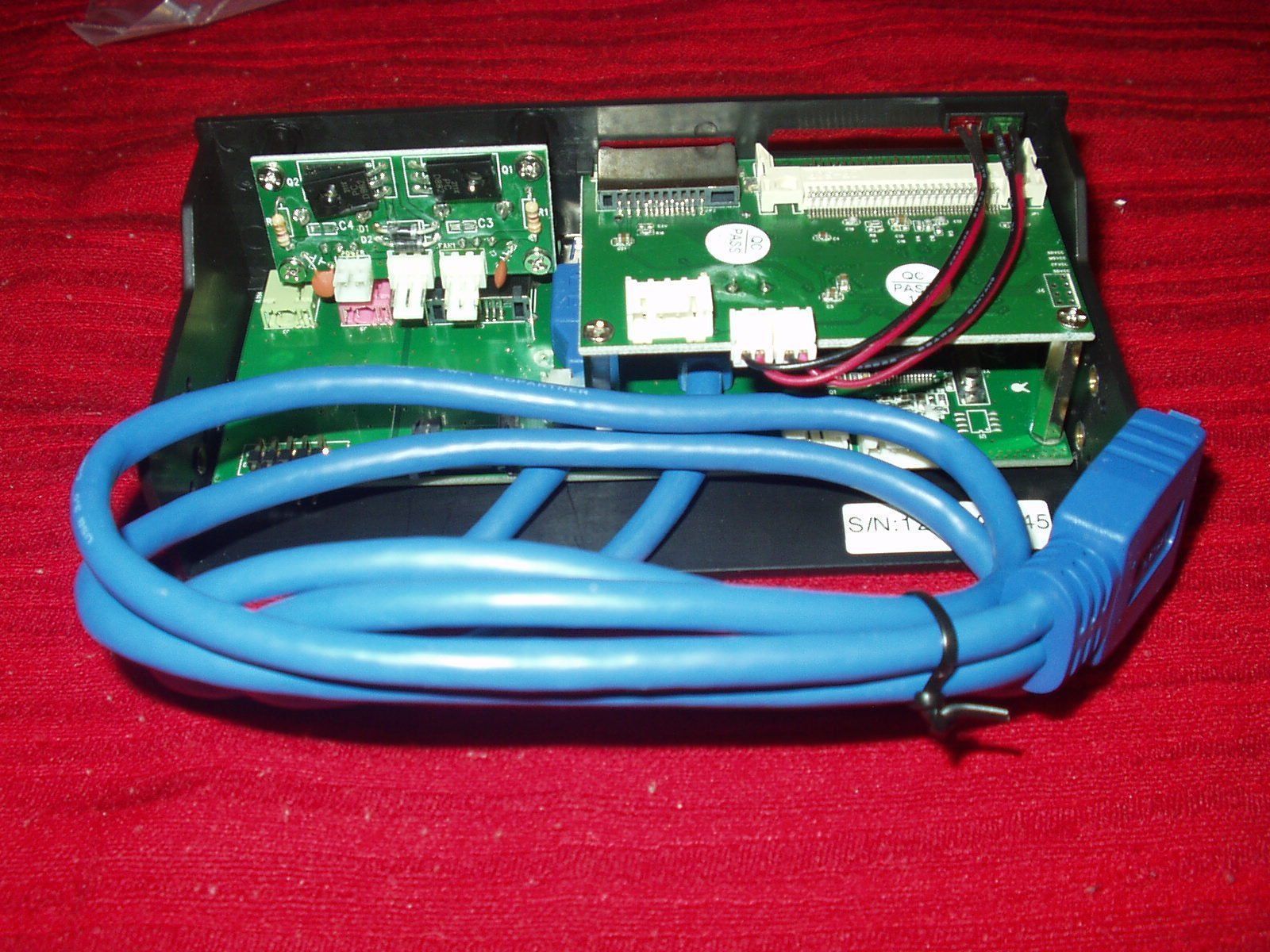 Schede di memoria: Multi-Speicherkartenleser USB 3.0/2.0/eSATA – Nuovo (secondo la descrizione) da Bern venduto da Fireblades 1