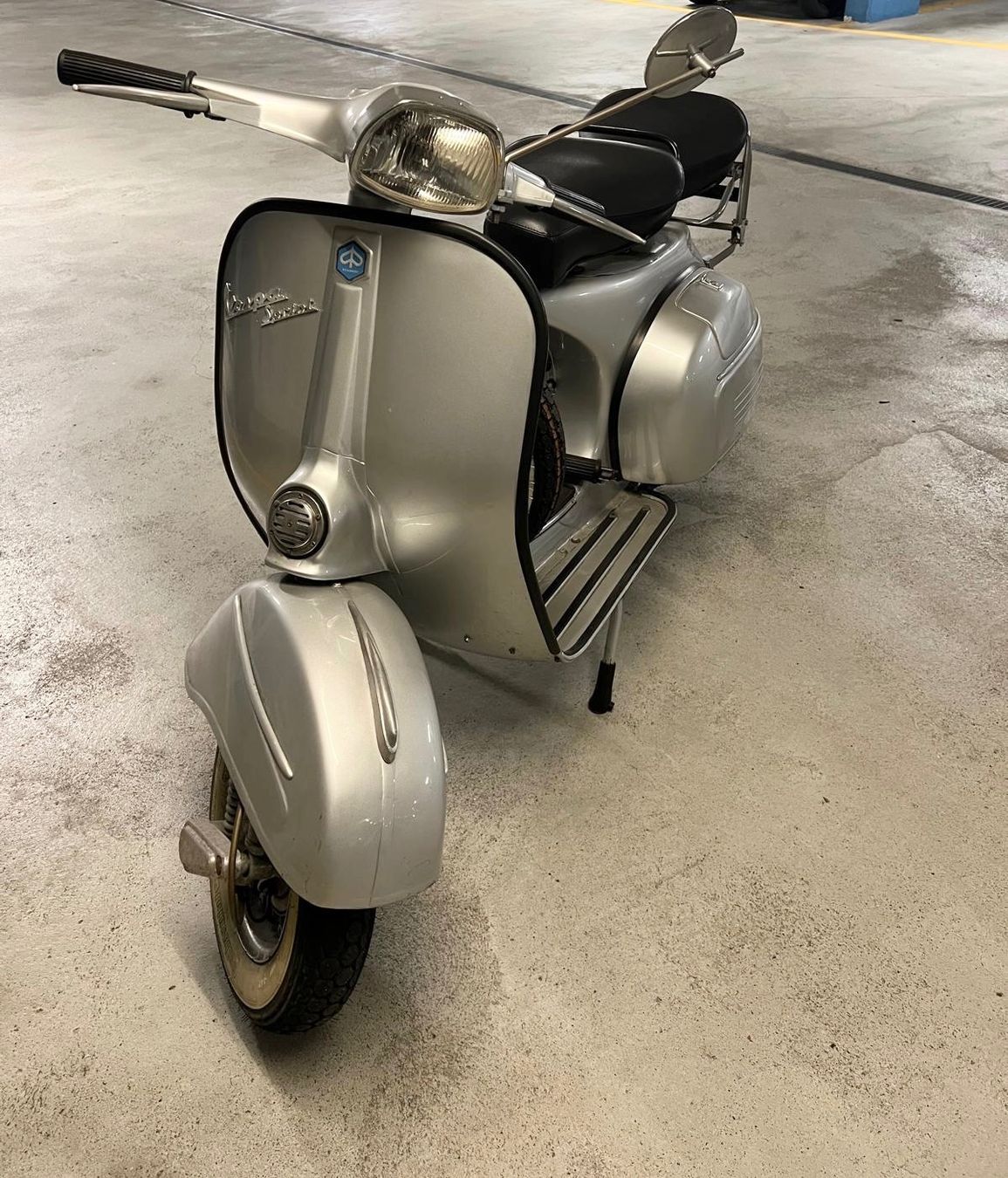 Strasse: Vespa 125 Sprint 1971 – Gebraucht aus Stans von Erazelsa4