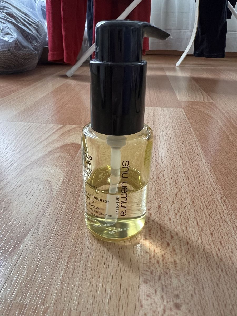 Shu Uemura Prodotti per capelli: Shu Uemura haaröl - 50 ml !Letzte Chance! – Usato da Olten venduto da Sonjason 2