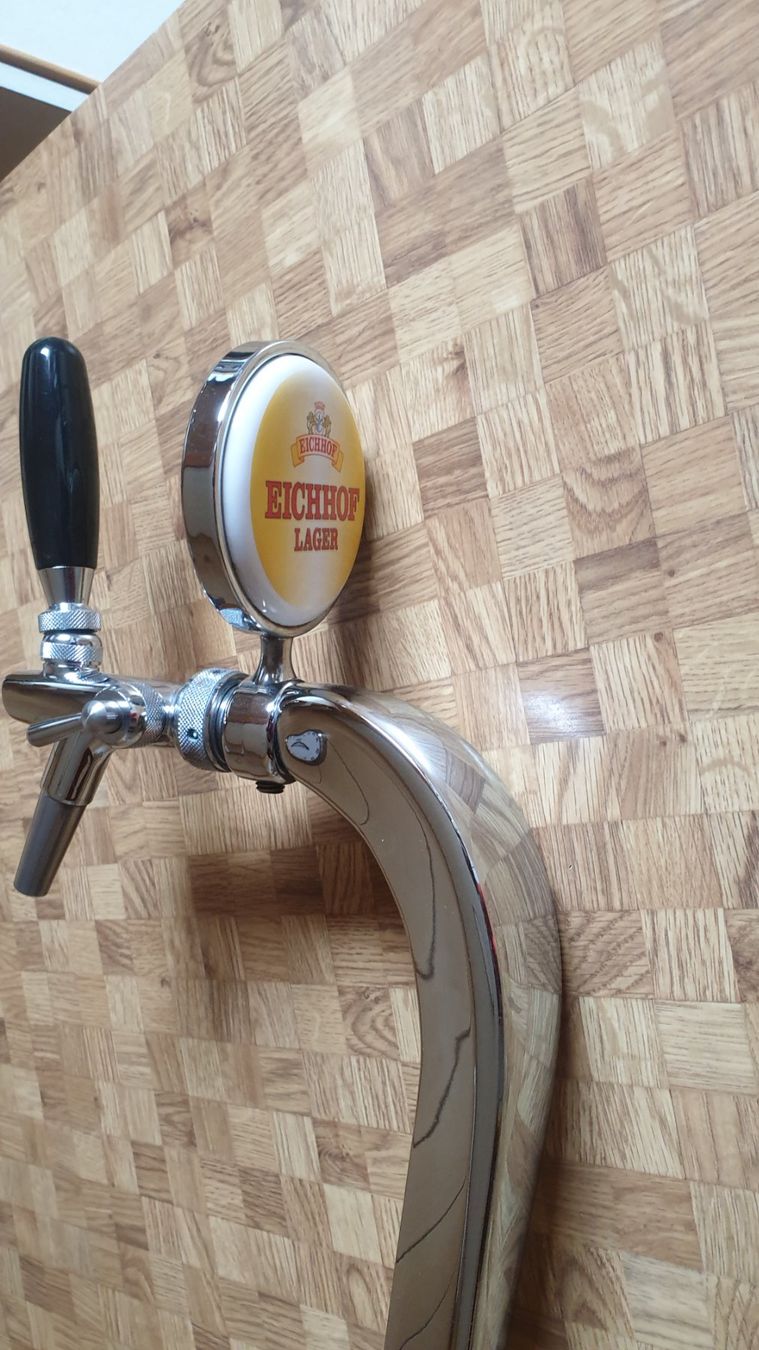 Altre raccolte & rarità: Bierzapfhahn Eichhof der Marke Celli – Usato da Hünenberg venduto da Gelini9 3