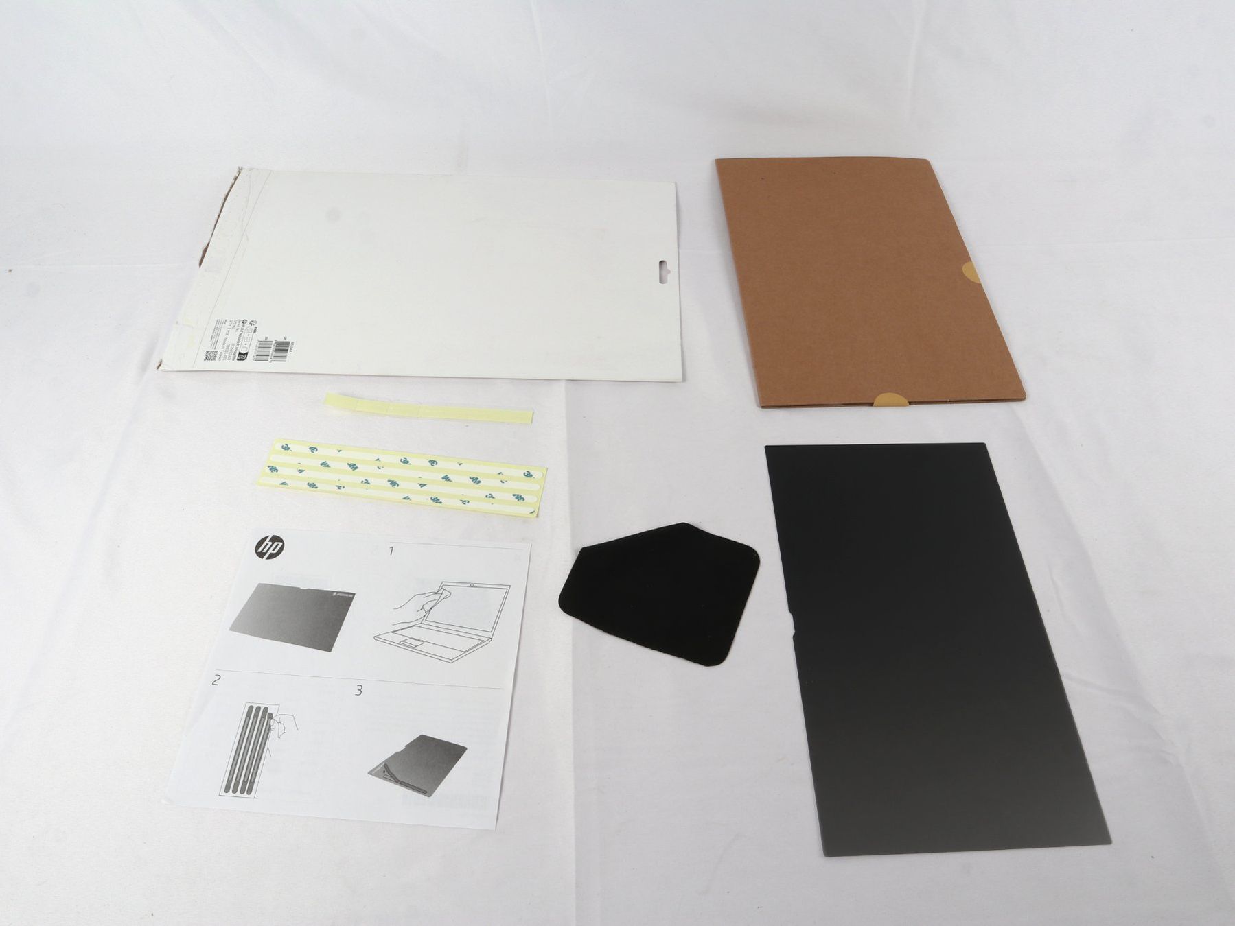 Hewlett Packard Portables: HP 14" Notebook PC Privacy Filter – Neuf (Voir description) à Steinen par Restwert_Steinen