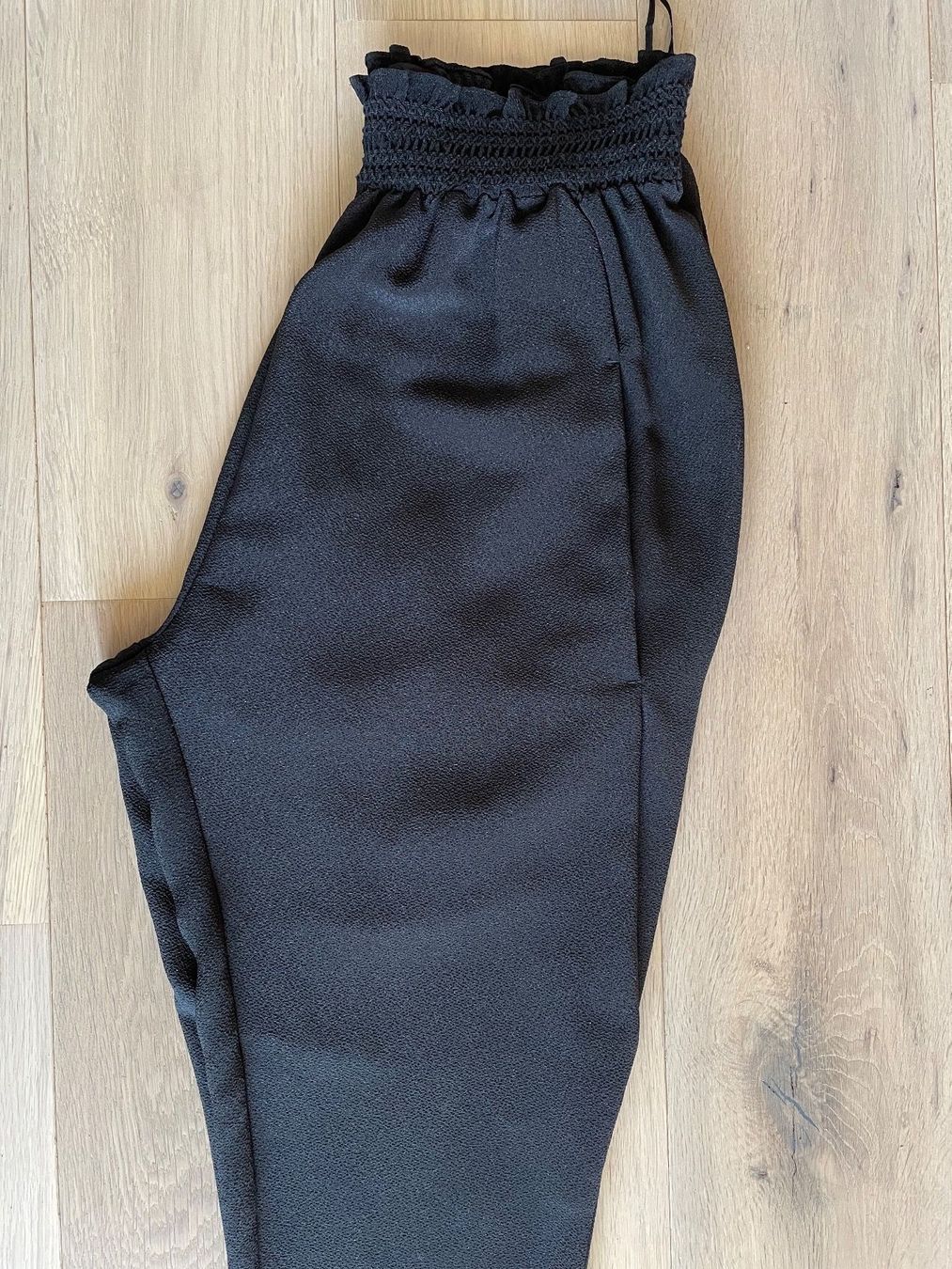 Vanessa Bruno Pantaloni: Pantalon noir Vanessa Bruno Taille 34 – Usato da Baar venduto da kclausse 5