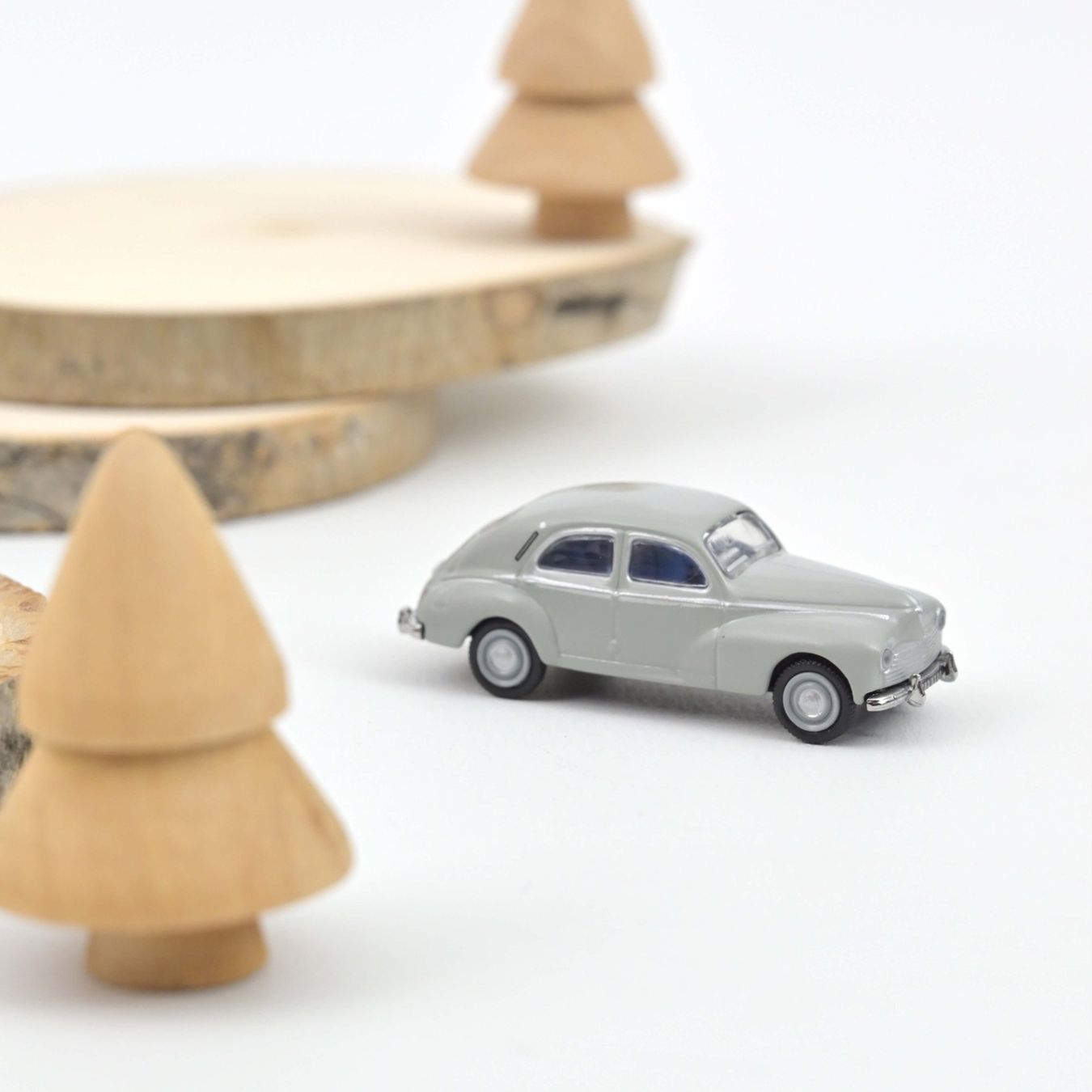 Modellini di ferrovie: PEUGEOT 203 – Nuovo e nell'imballaggio originale da Morges venduto da iljamuromez