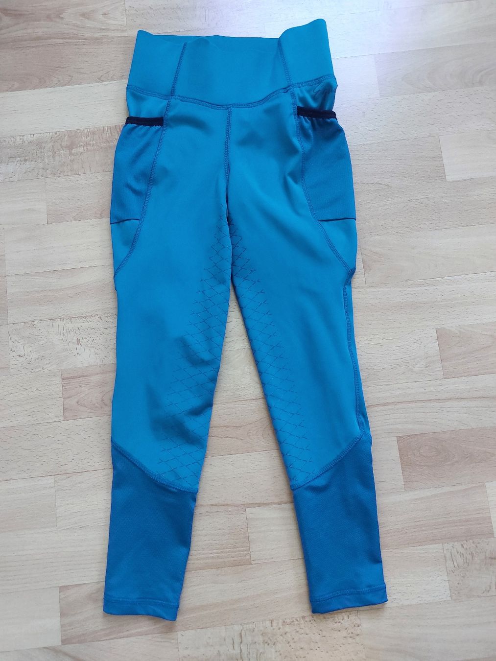 Felix Bühler Strumpfhosen & Leggings: Reitleggins Equilibre Türkis Grösse 140 – Gebraucht aus Sissach von AdrianN01