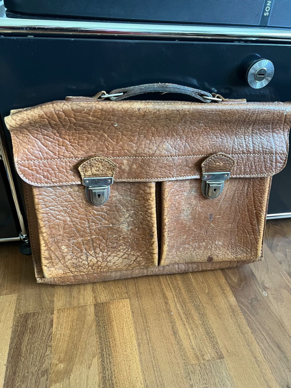 Valigie & Borse: Vintage Ledertasche Aktentasche – Usato da Jona venduto da Sariksa