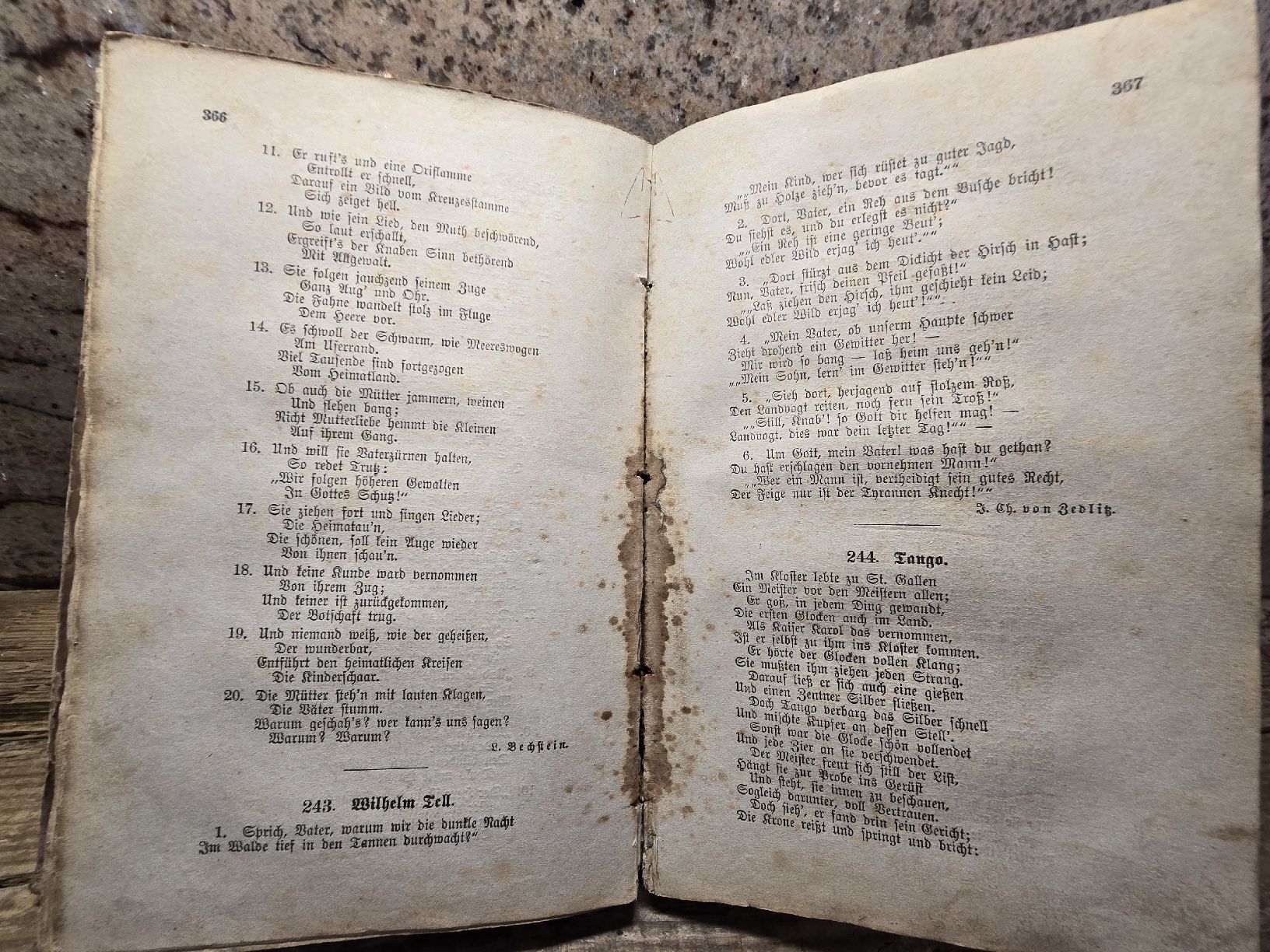 Libri: Deutsches Lesebuch Bern 1875 Band 1  – Usato da Walkringen venduto da Vanuca 4