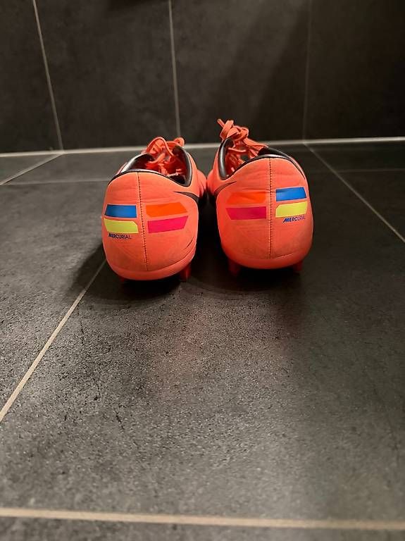 Nike Scarpe da uomo: Nike Mercurial / Gr: 45 – Usato da Bern venduto da Kelevra881 1