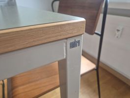 Embru Universaltisch Modell 1795 – Design Klassiker 