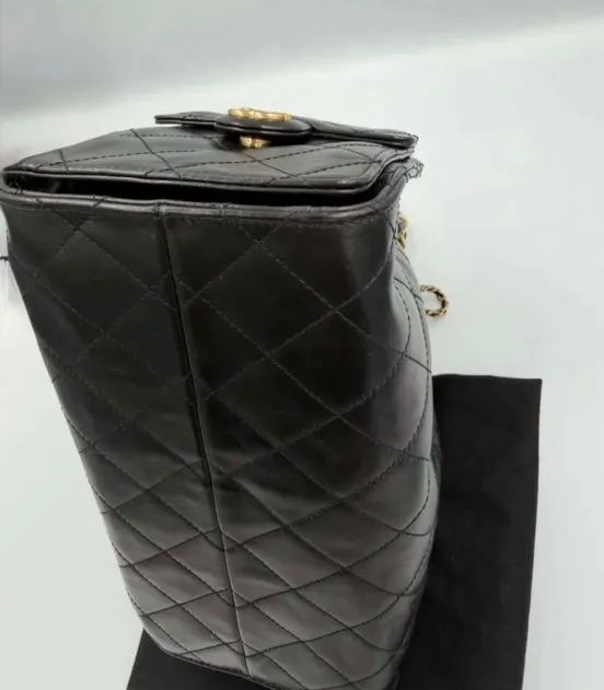 Chanel Sacs femmes: Chanel 25 Small, schwarz – D'occasion à Triesen par atos87 6