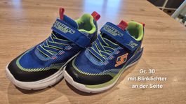 Skechers Grösse 30 mit Blinklichtern